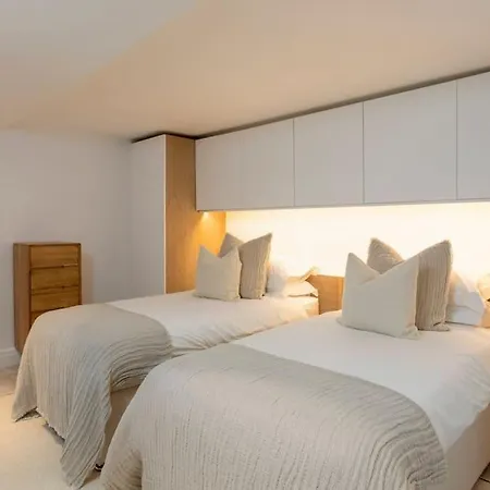 Tatil Evi Kist Accommodates - Contractor - Message Prior To Harrogate